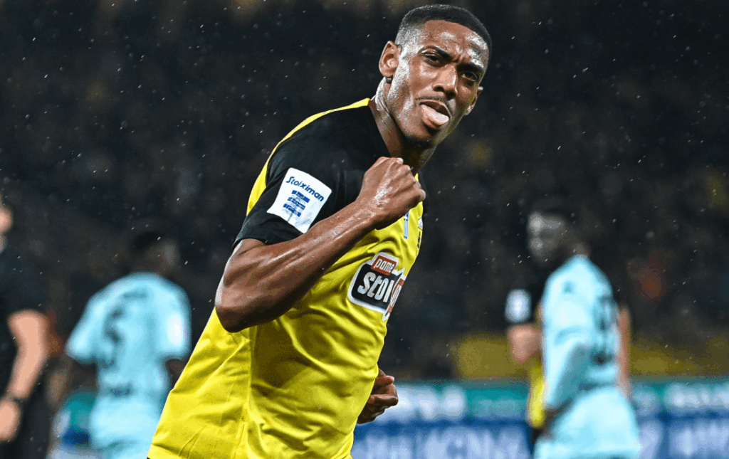 Μεταγραφή Martial στη Monterrey: Επιβεβαίωση από ΑΕΚ