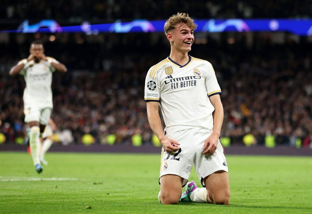 Η Chelsea ρωτάει για τον Nico Paz