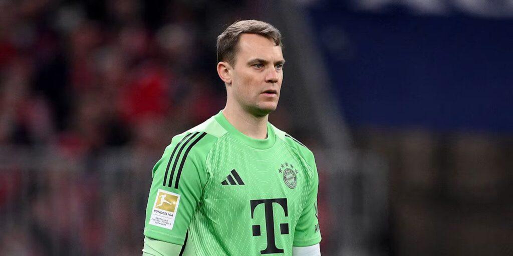 Η Bayern Munich δεν βιάζεται να αποφασίσει για το μέλλον του Neuer