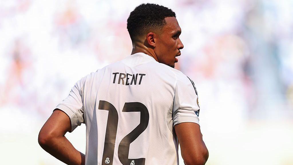 Η Real Madrid δεν θα πουλήσει τον Trent Alexander-Arnold